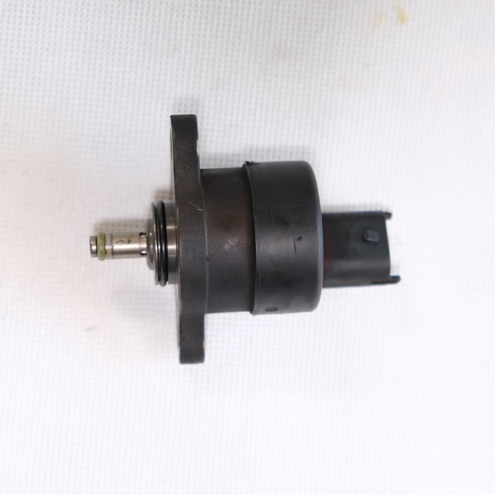 Válvula de control regulador presión de combustible